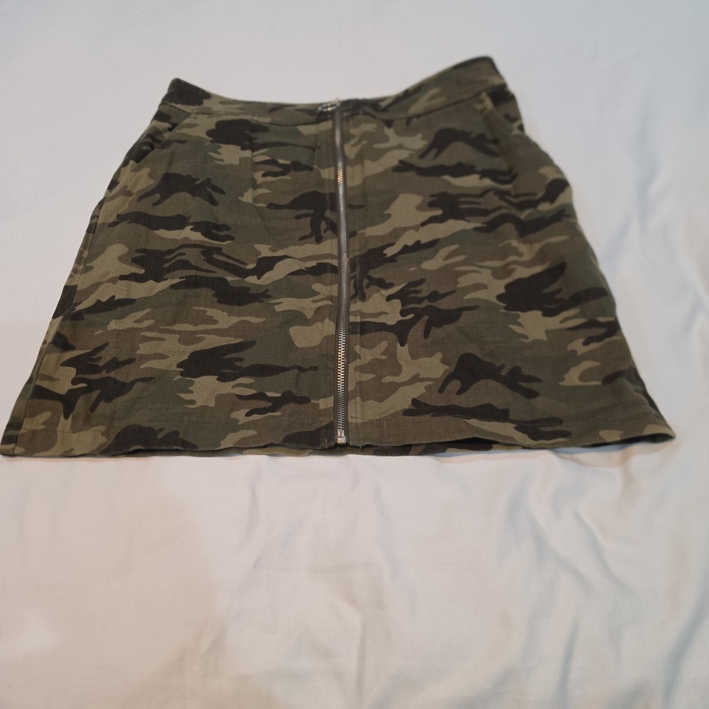 Promesa Camouflage Mini Skirt Womens M Green Excellent Full Zip Utility Twill